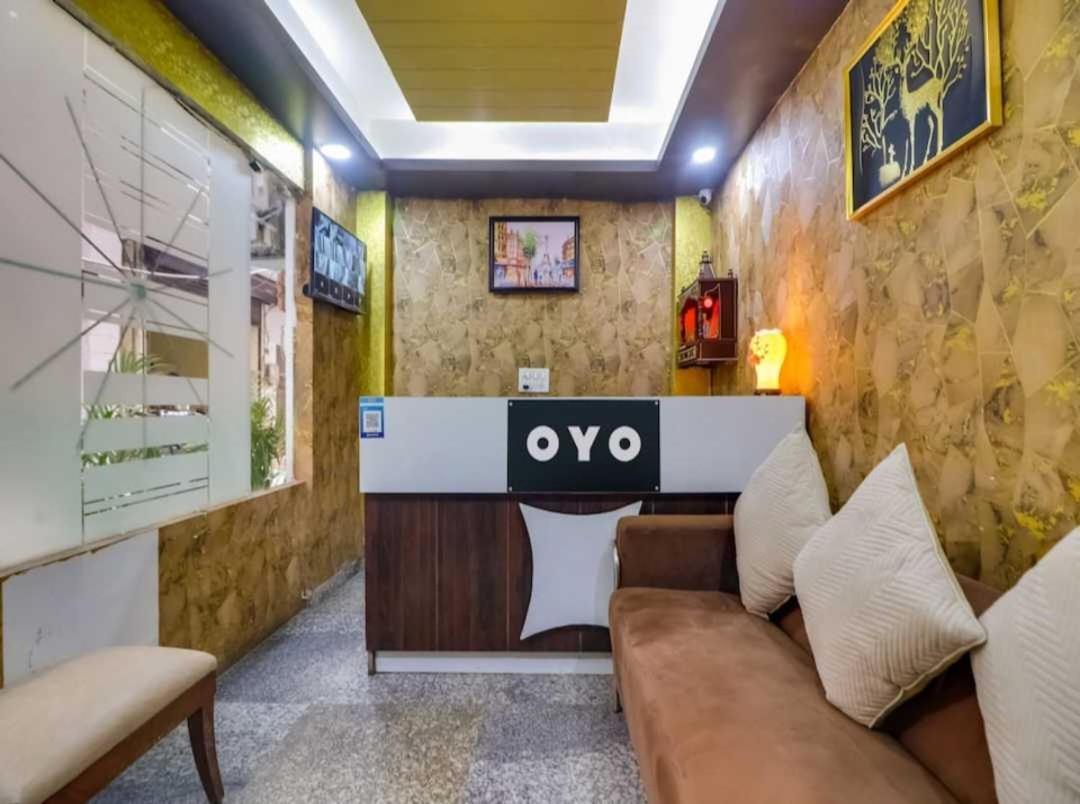 Hotel O Galaxy Stay New Delhi Exteriör bild
